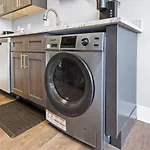 Your Cozy One Bedroom Midtown