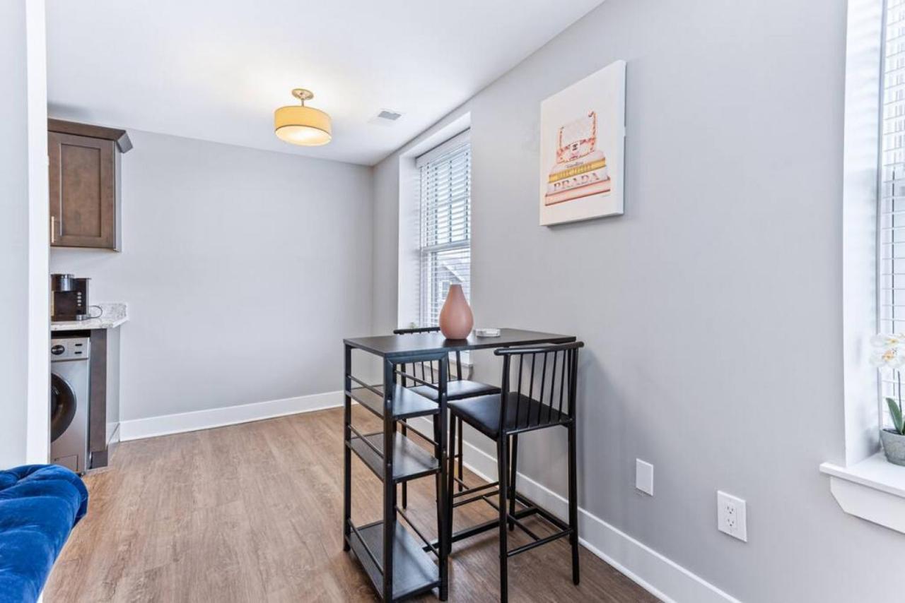 Your Cozy One Bedroom Midtown Apartment